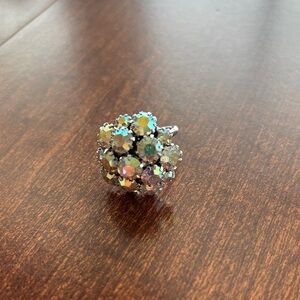 Sarah Coventry SilverTone Ring w/Sparakle Stones Bling!  gorgeous Vintage Size 6